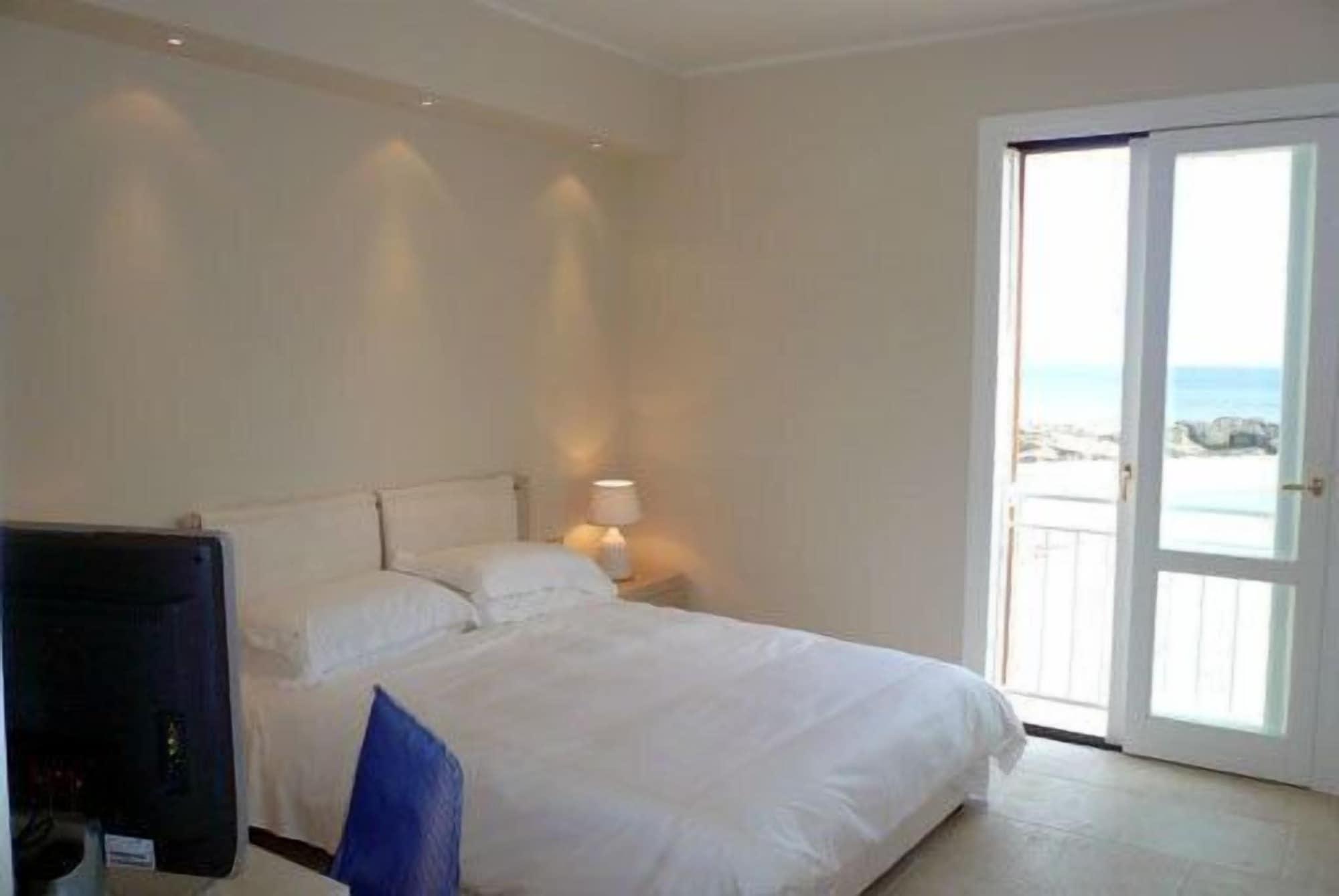 Tempo Di Mare Hotel Favignana Ngoại thất bức ảnh